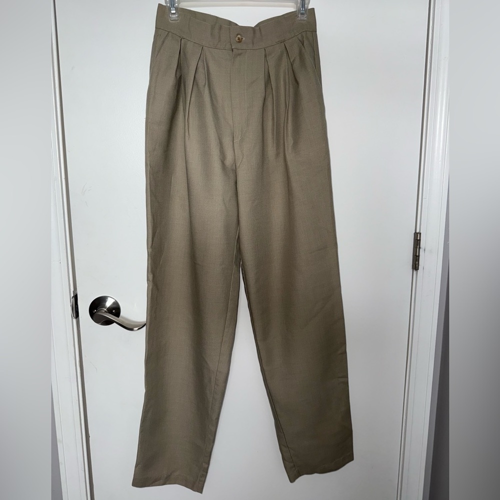 Women’s Tan Business Casual Pants